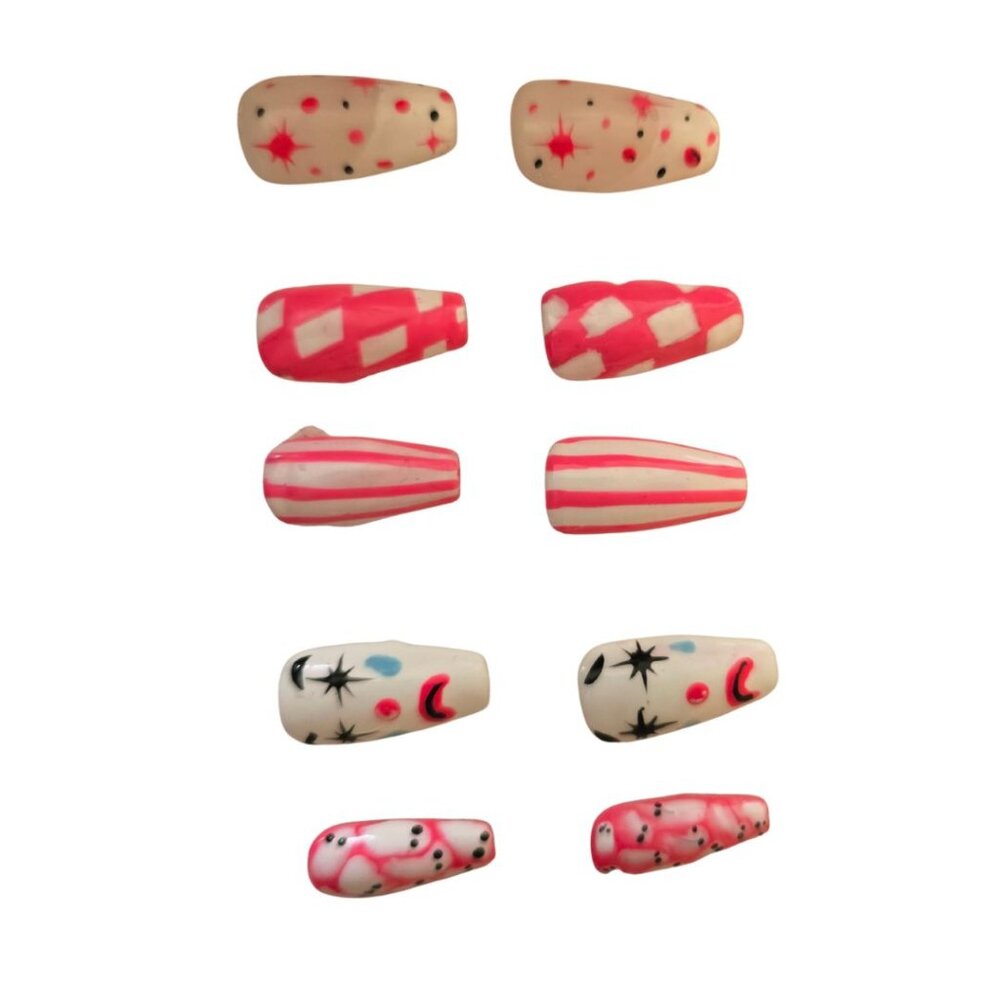 Fake nails, red stars and circus type